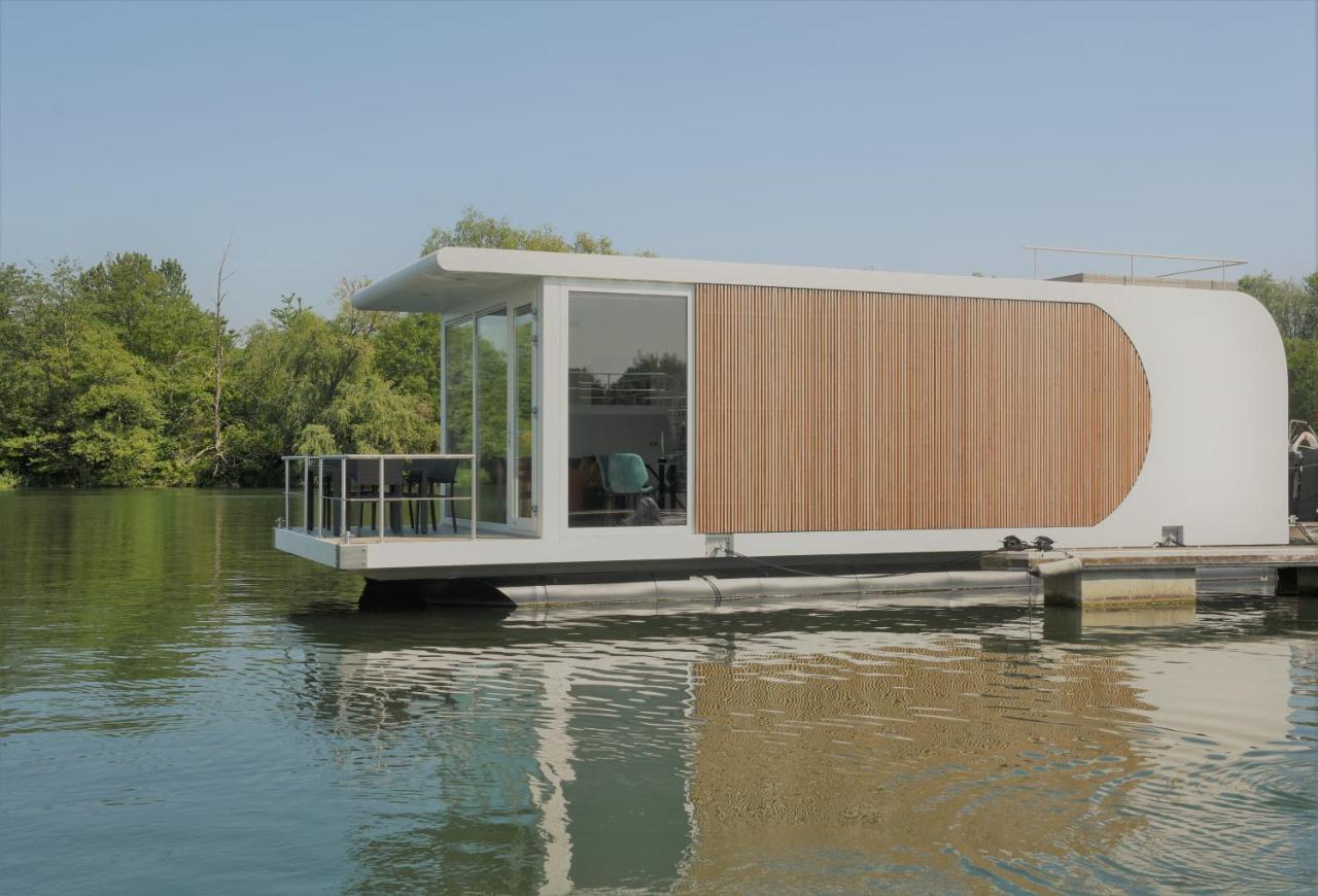 Houseboat Martinique Βίλα Μάαστριχτ Εξωτερικό φωτογραφία