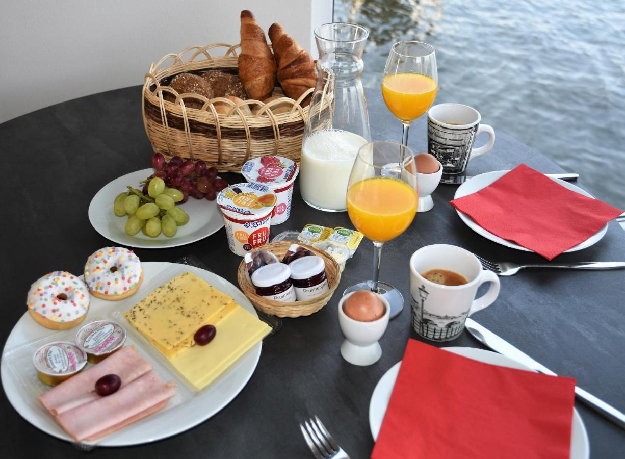 Houseboat Martinique Βίλα Μάαστριχτ Εξωτερικό φωτογραφία