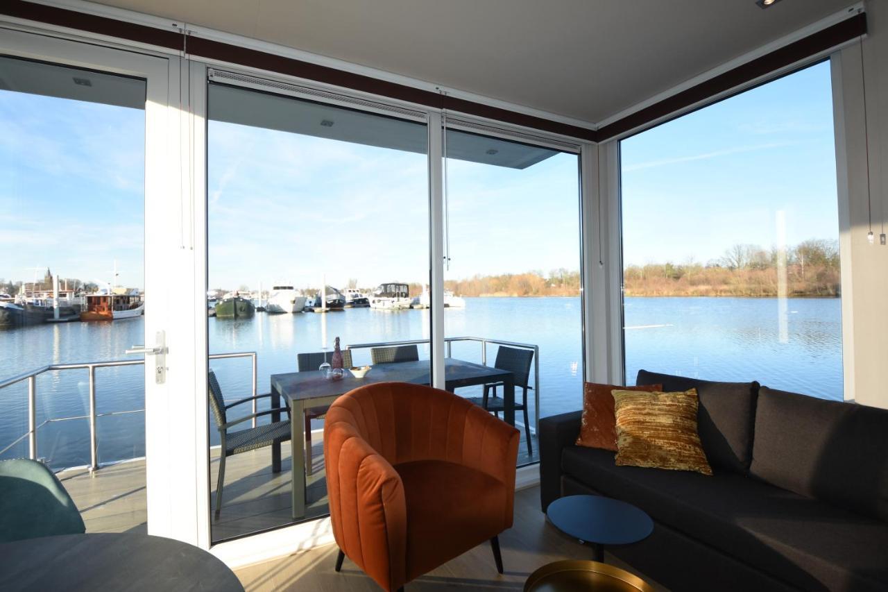 Houseboat Martinique Βίλα Μάαστριχτ Εξωτερικό φωτογραφία