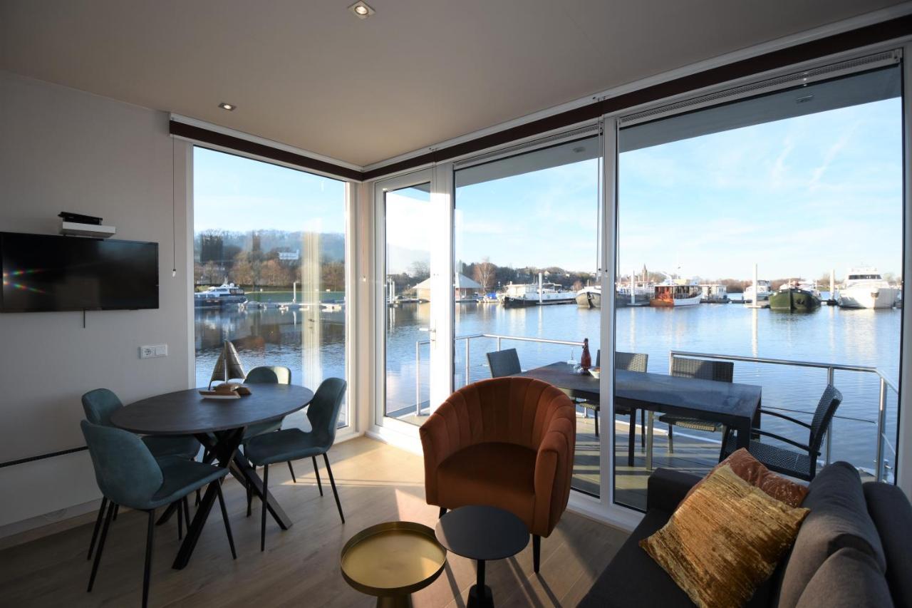 Houseboat Martinique Βίλα Μάαστριχτ Εξωτερικό φωτογραφία
